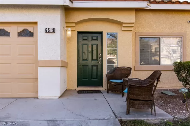 MLS: 2461304 Condo For Sale