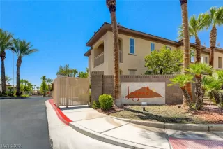 Photo #1: 2461312 Listing