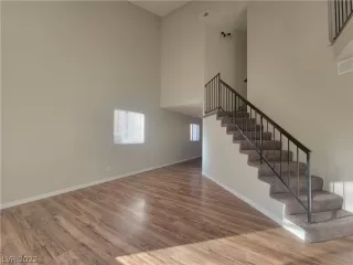 Photo #1: 2461324 Listing