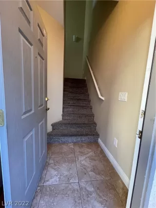 Photo #3: 2461354 Listing 