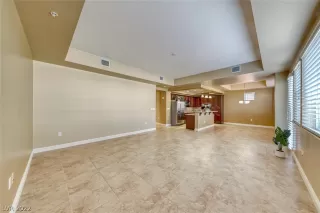 Photo #6: 2461370 Listing 