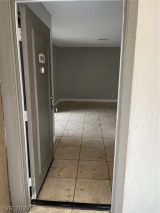 Photo #1: 2461388 Listing 