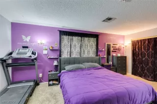 Photo #4: 2461434 Listing 