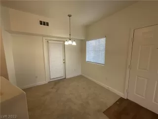 Photo #6: 2461522 Listing 