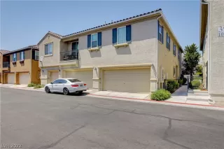 Photo #2: 2461531 Listing 