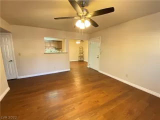 Photo #4: 2461637 Listing 