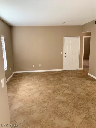 Photo #3: 2461658 Listing 
