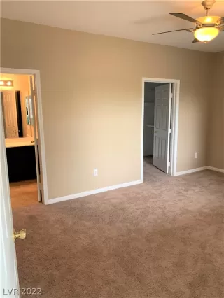 Photo #6: 2461658 Listing 