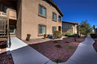 Photo #1: 2461774 Listing 