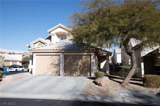 MLS: 2461835 Condo For Sale