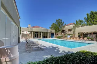 Photo #1: 2461879 Listing