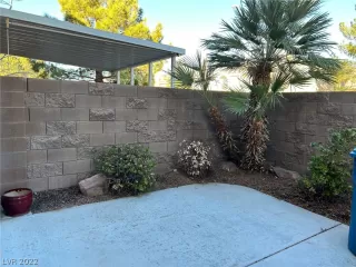 Photo #4: 2461907 Listing 