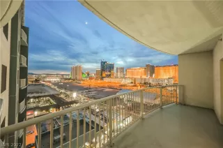 Photo #1: 2461960 Listing