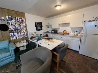 Photo #2: 2461964 Listing