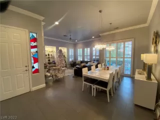 Photo #3: 2461978 Listing 