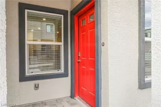 Photo #2: 2462019 Listing 