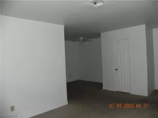 Photo #1: 2462045 Listing 