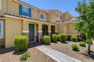 Photo #1: 2462111 Listing