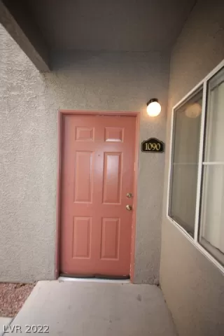 Photo #1: 2462114 Listing