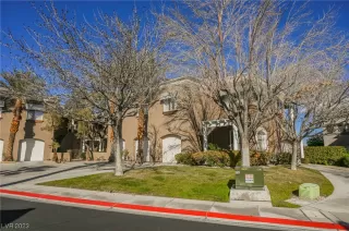 Photo #2: 2462126 Listing 