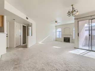 Photo #5: 2462145 Listing