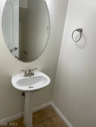 Photo #6: 2462151 Listing 