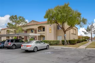 Photo #2: 2462160 Listing