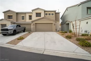 Photo #1: 2462222 Listing