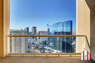 Photo #3: 2462225 Listing