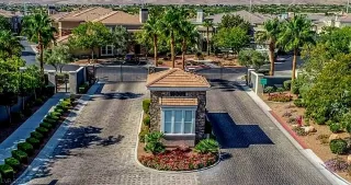 Photo #6: 2462231 Listing 