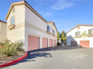 Photo #1: 2462267 Listing