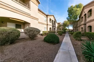 Photo #1: 2462365 Listing