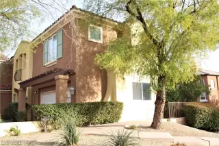 Photo #1: 2462380 Listing 