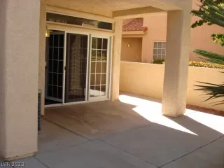 Photo #2: 2462461 Listing 