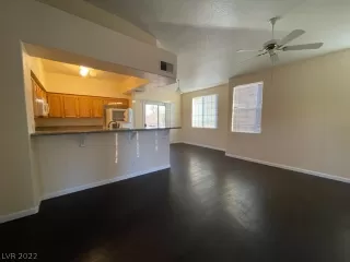 Photo #2: 2462490 Listing 