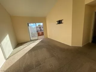 Photo #6: 2462490 Listing 