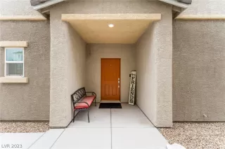 Photo #1: 2462502 Listing