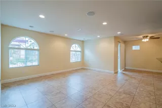 Photo #1: 2462510 Listing 