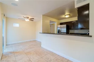 Photo #6: 2462510 Listing 