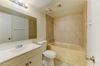 Photo #4: 2462545 Listing 