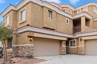 Photo #1: 2462560 Listing 