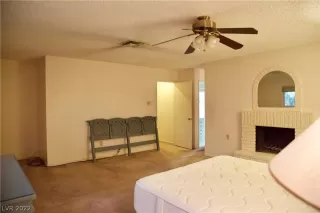 Photo #3: 2462570 Listing