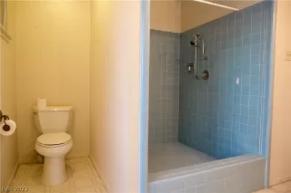 Photo #6: 2462570 Listing