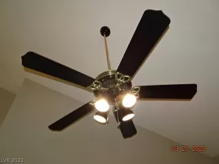 Photo #4: 2462585 Listing 