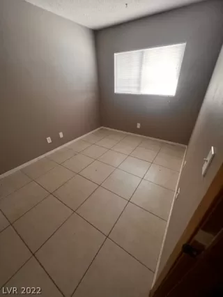 Photo #6: 2462597 Listing 