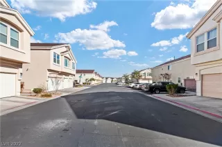 Photo #1: 2462624 Listing