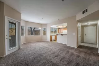 Photo #2: 2462631 Listing 