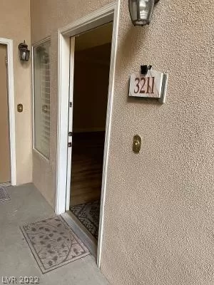 MLS: 2462647 Condo For Sale