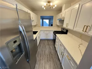 Photo #4: 2462655 Listing 