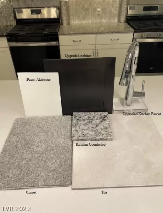 Photo #2: 2462695 Listing